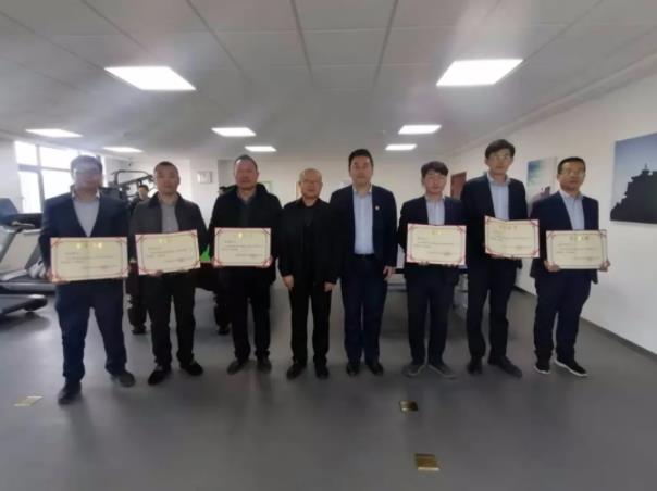 开云官方站网页版-开云online(中国)
团委举办球类联谊比赛(图2)