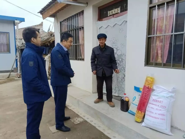 开云官方站网页版-开云online(中国)
深入帮扶村开展春节慰问(图2) 开云官方站网页版-开云online(中国)
深入帮扶村开展春节慰问(图2)