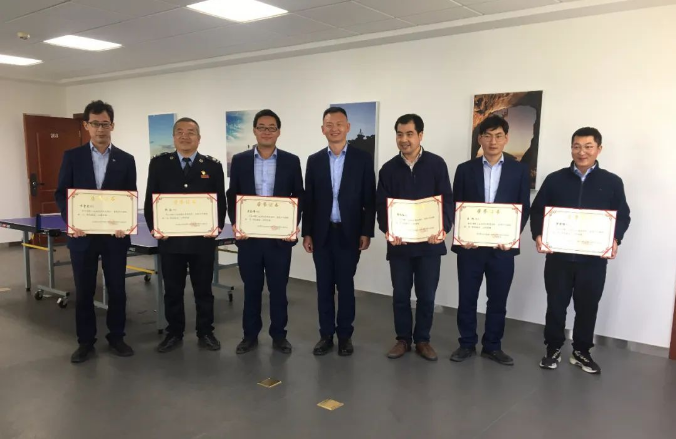 开云官方站网页版-开云online(中国)
团委举办“庆五一、迎五四”球类联谊比赛(图4)