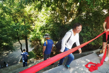 助力文旅市场 展示产投风采——开云官方站网页版-开云online(中国)
组织开展员工登山比赛活动(图7) 助力文旅市场 展示产投风采——开云官方站网页版-开云online(中国)
组织开展员工登山比赛活动(图7)
